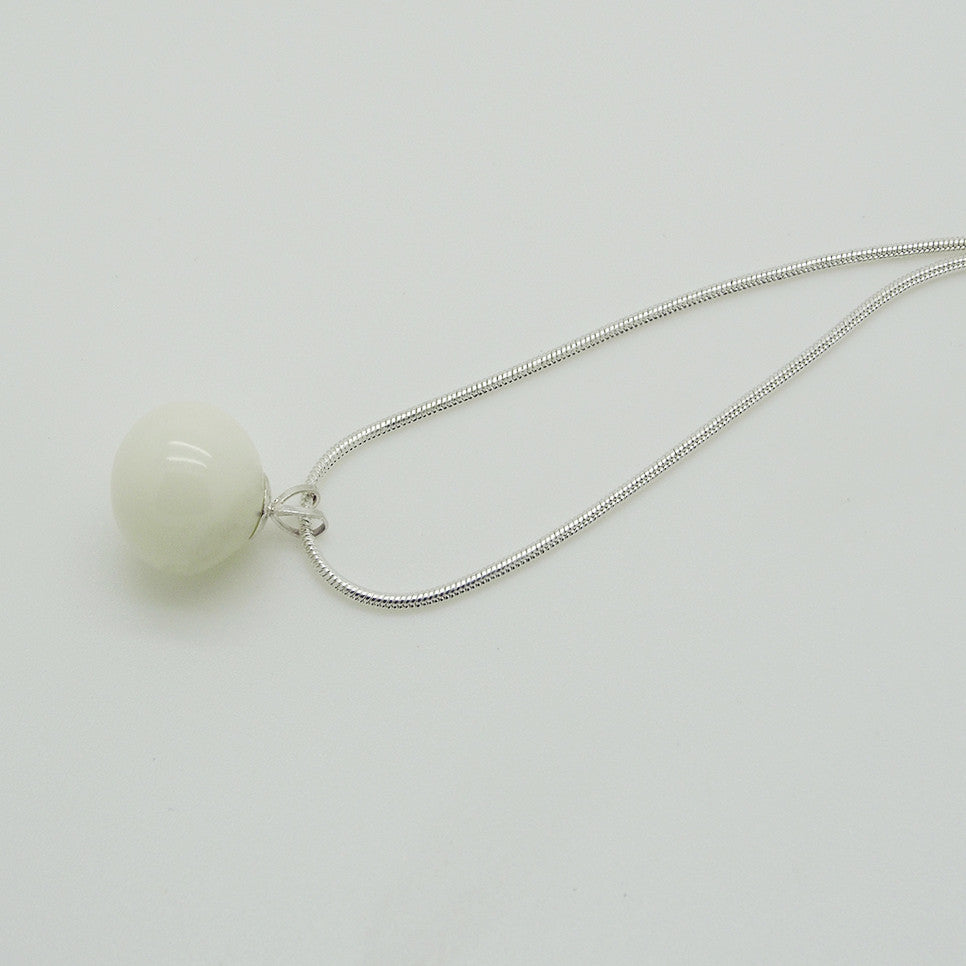 Classic Pearl Pendant